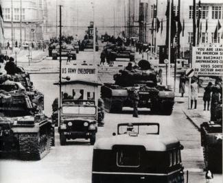 old photo of "Checkpoint Charlie"